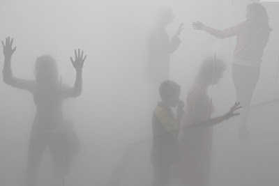 وجوه يكتسيها الضباب